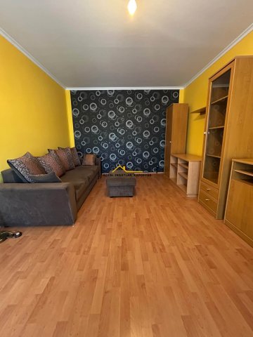 Eladó téglalakás, Kaposváron, Nemzetőr soron 41.9 M Ft