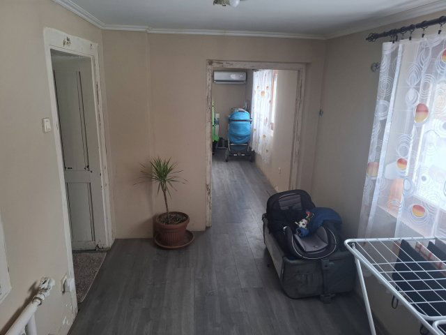 Eladó családi ház, Orosházán 14.6 M Ft, 3 szobás