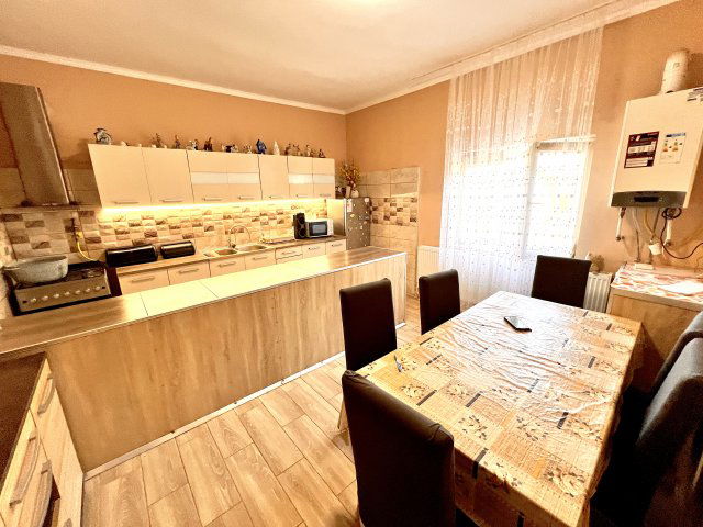 Eladó családi ház, Debrecenben, Lahner utcában 85 M Ft, 2 szobás