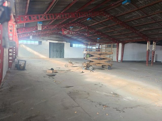 Kiadó ipari ingatlan, Albertirsán 1252 E Ft / hó