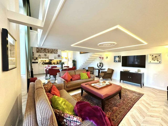 Kiadó téglalakás, albérlet, VI. kerületben, Andrássy úton