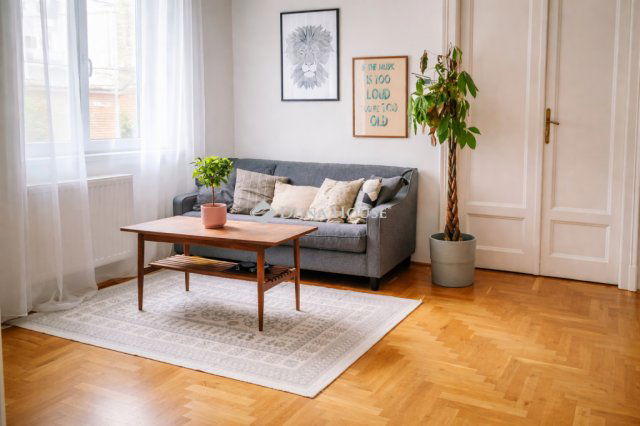 Eladó téglalakás, Budapesten, VIII. kerületben 144 M Ft