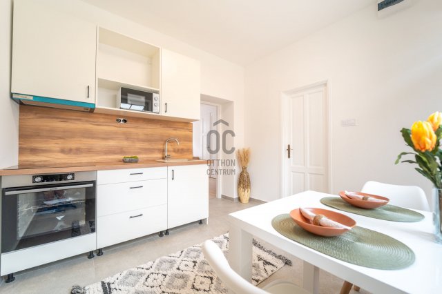 Kiadó téglalakás, albérlet, Szegeden 180 E Ft / hó, 1 szobás