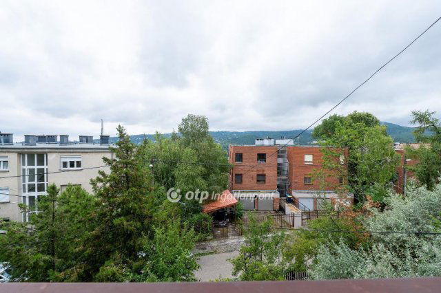 Eladó téglalakás, Budapesten, II. kerületben 99 M Ft, 2+1 szobás