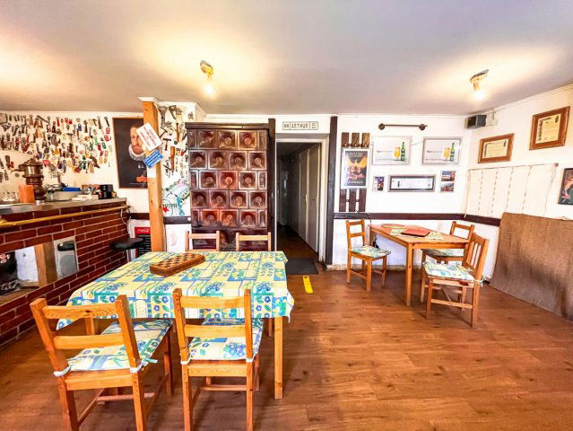 Eladó üzlethelyiség, Tatán 32.5 M Ft / költözzbe.hu