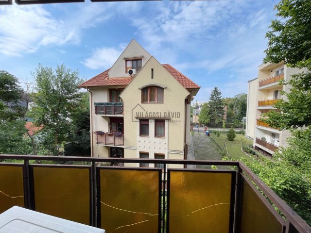 Kiadó téglalakás, albérlet, Debrecenben 240 E Ft / hó, 2 szobás