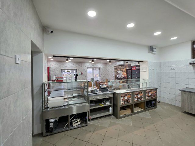 Eladó üzlethelyiség, Edelényben 26.5 M Ft, 6 szobás