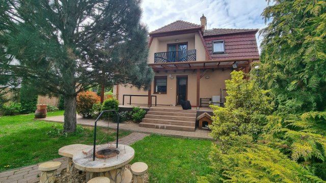 Eladó családi ház, Nyíregyházán 92.9 M Ft, 4 szobás