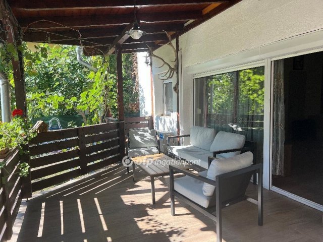 Eladó családi ház, Budapesten, XI. kerületben 250 M Ft, 6 szobás