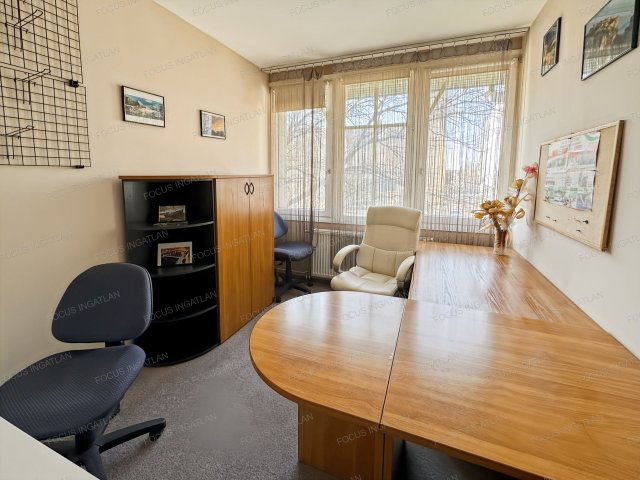 Kiadó iroda, Kecskeméten 60 E Ft / hó, 1 szobás