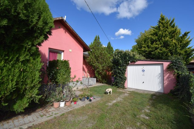 Eladó családi ház, Tökölön 78.8 M Ft, 1+2 szobás