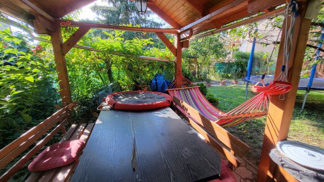 Eladó hotel, Egerben 150 M Ft, 8 szobás / költözzbe.hu