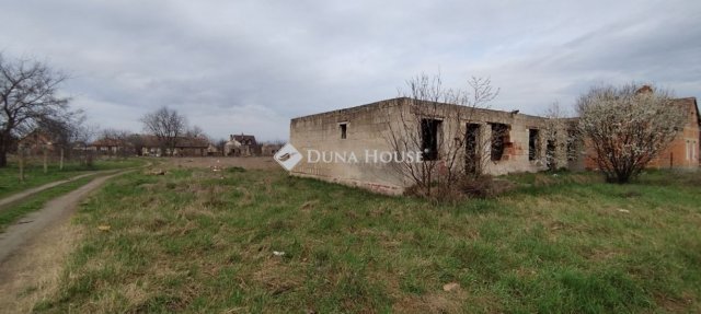 Eladó telek, Nagykátán 13 M Ft / költözzbe.hu