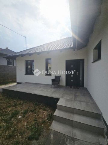 Eladó családi ház, Érden 160 M Ft, 5 szobás