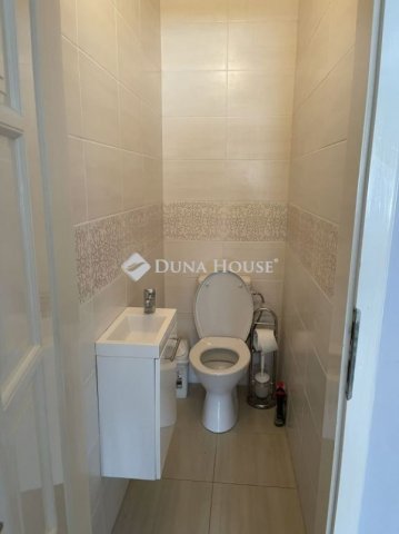 Eladó családi ház, Budapesten, XVIII. kerületben 185 M Ft