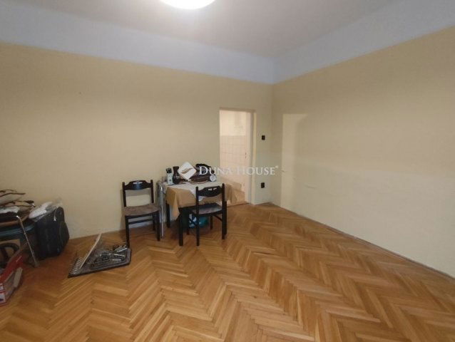 Eladó családi ház, Budapesten, XVIII. kerületben 69.9 M Ft