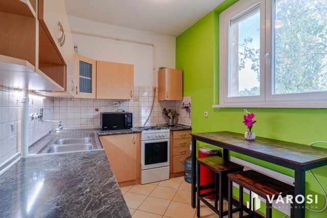 Eladó téglalakás, Szegeden 44.99 M Ft, 2 szobás