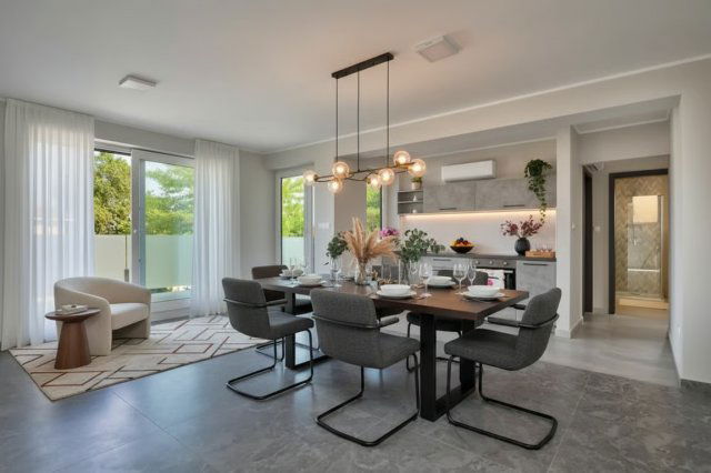 Eladó téglalakás, Siófokon 140 M Ft, 4 szobás