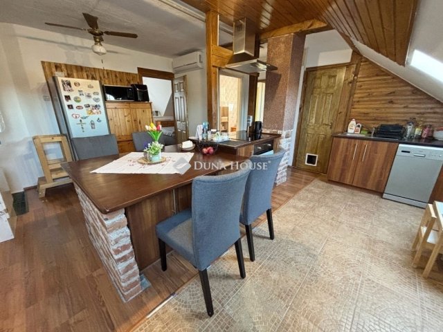 Eladó téglalakás, Szombathelyen 54.9 M Ft, 3 szobás