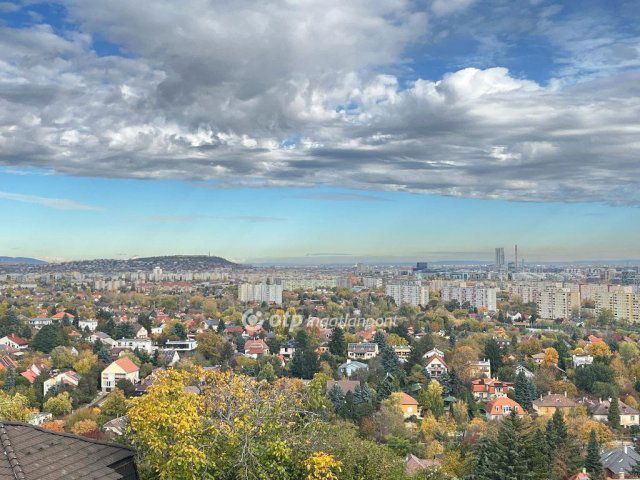 Eladó téglalakás, Budapesten, XXII. kerületben 160 M Ft