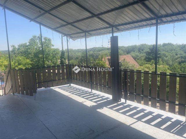 Eladó nyaraló, Báron 24.99 M Ft, 2 szobás / költözzbe.hu