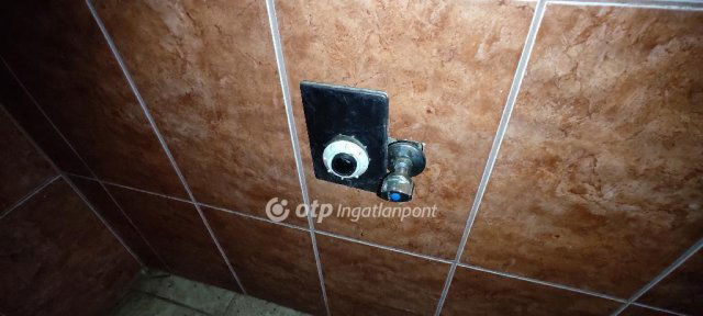 Eladó családi ház, Karancsságon 14 M Ft, 6+1 szobás