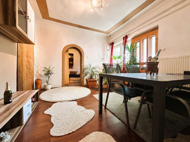 Eladó családi ház, Sarkadon 24 M Ft, 2+1 szobás