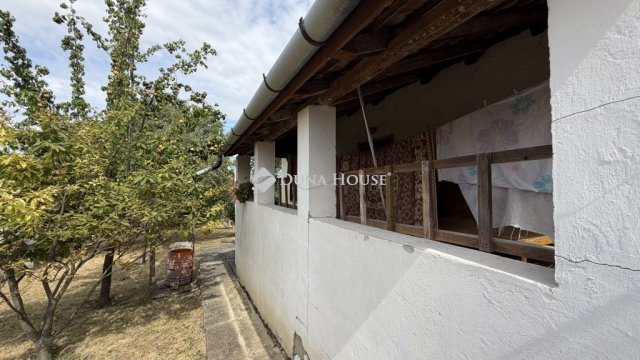 Eladó családi ház, Budapesten, XVII. kerületben 83.5 M Ft