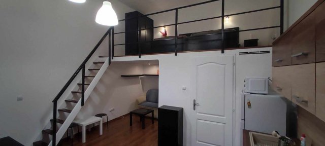 Kiadó téglalakás, albérlet, VI. kerületben, Andrássy úton