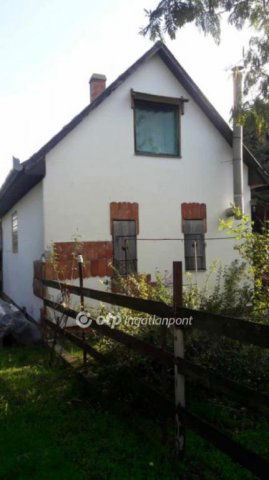 Eladó családi ház, Szelevényen 7.99 M Ft, 3 szobás