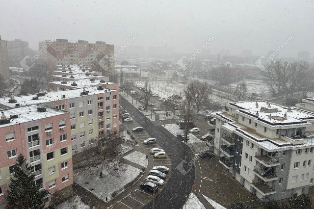 Eladó panellakás, Székesfehérvárott 47.9 M Ft, 2 szobás