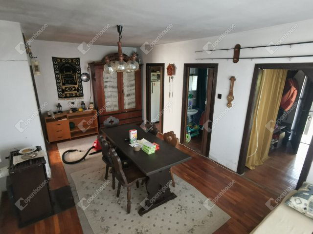 Eladó családi ház, Velencén 44.9 M Ft, 4 szobás