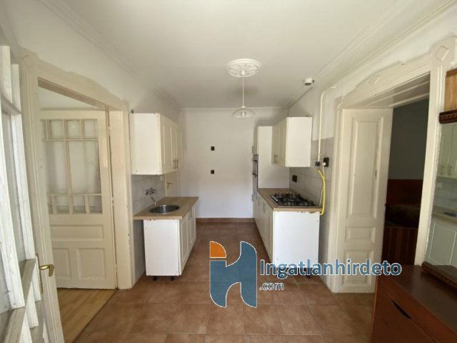 Eladó családi ház, Jászárokszálláson 18.5 M Ft, 2 szobás