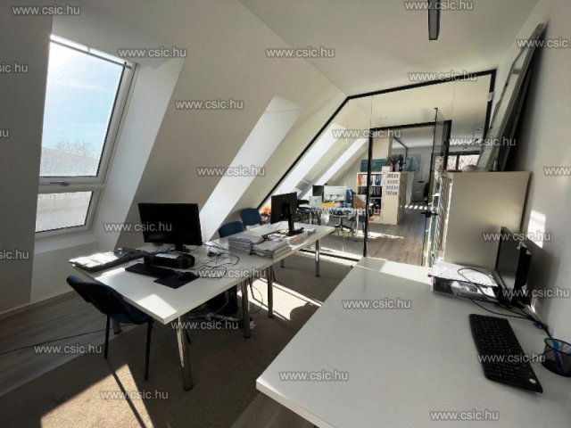 Eladó téglalakás, Budapesten, III. kerületben 300 M Ft