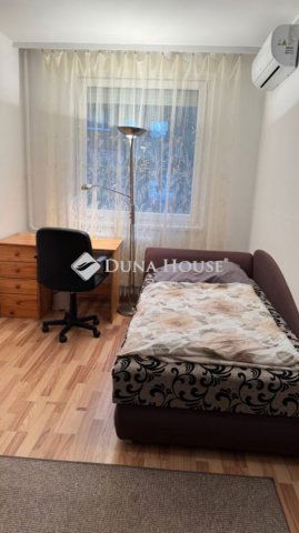 Kiadó panellakás, albérlet, Debrecenben 270 E Ft / hó, 3 szobás