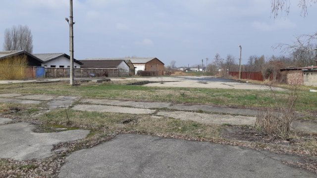 Eladó telek, Kaposváron, Cseri úton 38 M Ft