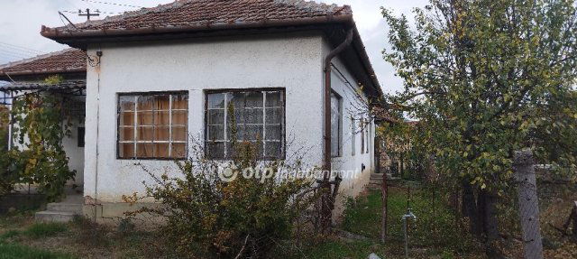 Eladó családi ház, Szamostatárfalván 19.5 M Ft, 4 szobás