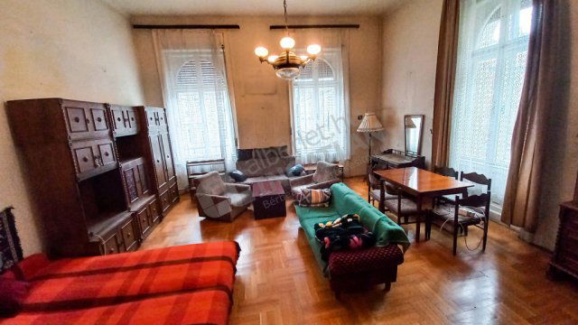 Eladó téglalakás, Budapesten, VI. kerületben, Teréz körúton