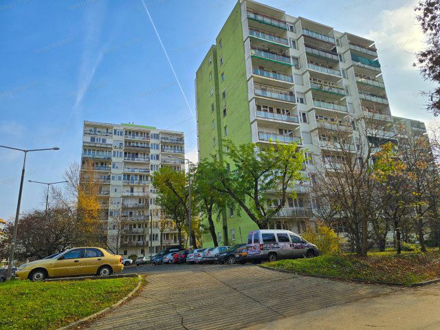 Eladó panellakás, Budapesten, XVII. kerületben, Pesti úton