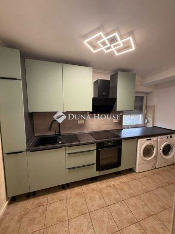 Eladó családi ház, Kisasszondon 26 M Ft, 2 szobás