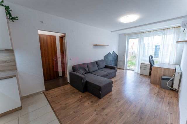 Eladó téglalakás, Pécsett, Új fasoron 54.9 M Ft