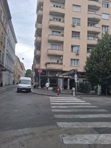 Eladó téglalakás, Budapesten, VII. kerületben 114 M Ft