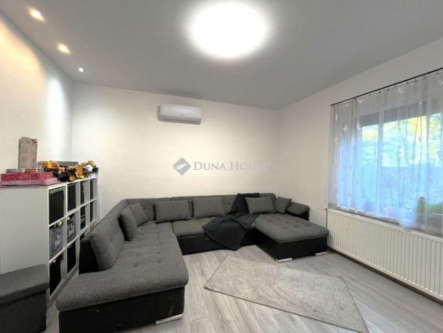 Eladó családi ház, Kecskeméten 65.99 M Ft, 4 szobás