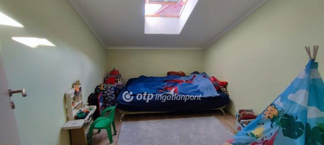 Eladó téglalakás, Győrött 55.9 M Ft, 2+1 szobás