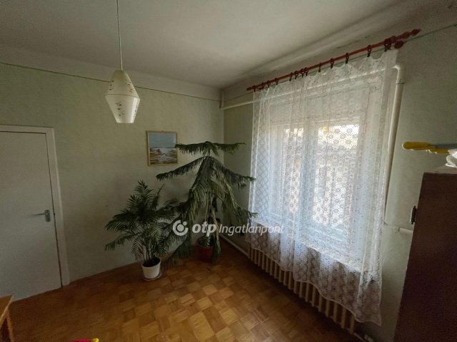 Eladó családi ház, Dombóváron 22.9 M Ft, 3+1 szobás