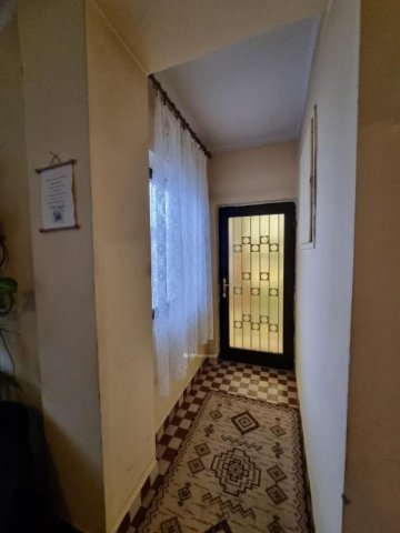 Eladó családi ház, Egyházaskeszőn 39.9 M Ft, 3+1 szobás