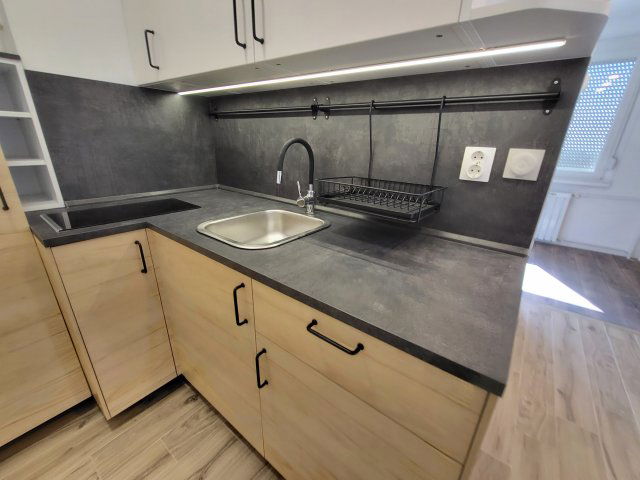 Eladó panellakás, Budapesten, XXI. kerületben 50.9 M Ft, 2 szobás