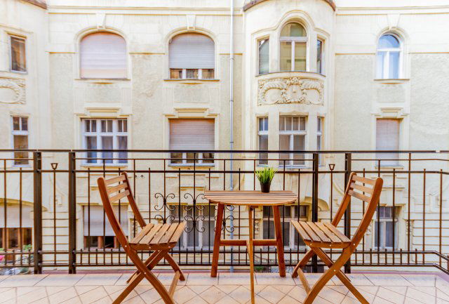 Kiadó téglalakás, albérlet, VI. kerületben, Király utcában