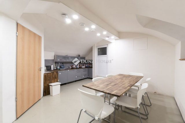 Eladó iroda, Budapesten, VI. kerületben 110 M Ft, 3 szobás