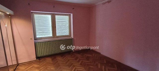 Eladó családi ház, Gyulán 65 M Ft, 5 szobás